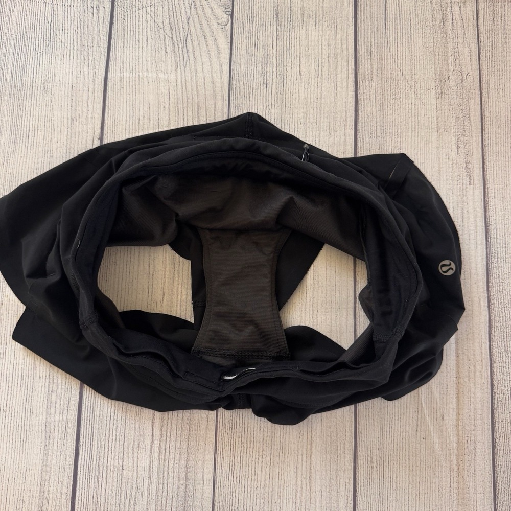 Lululemon Womens Shorts Black Lined Zip Pocket Short Size 4 Workout Running - Picture 4 of 5